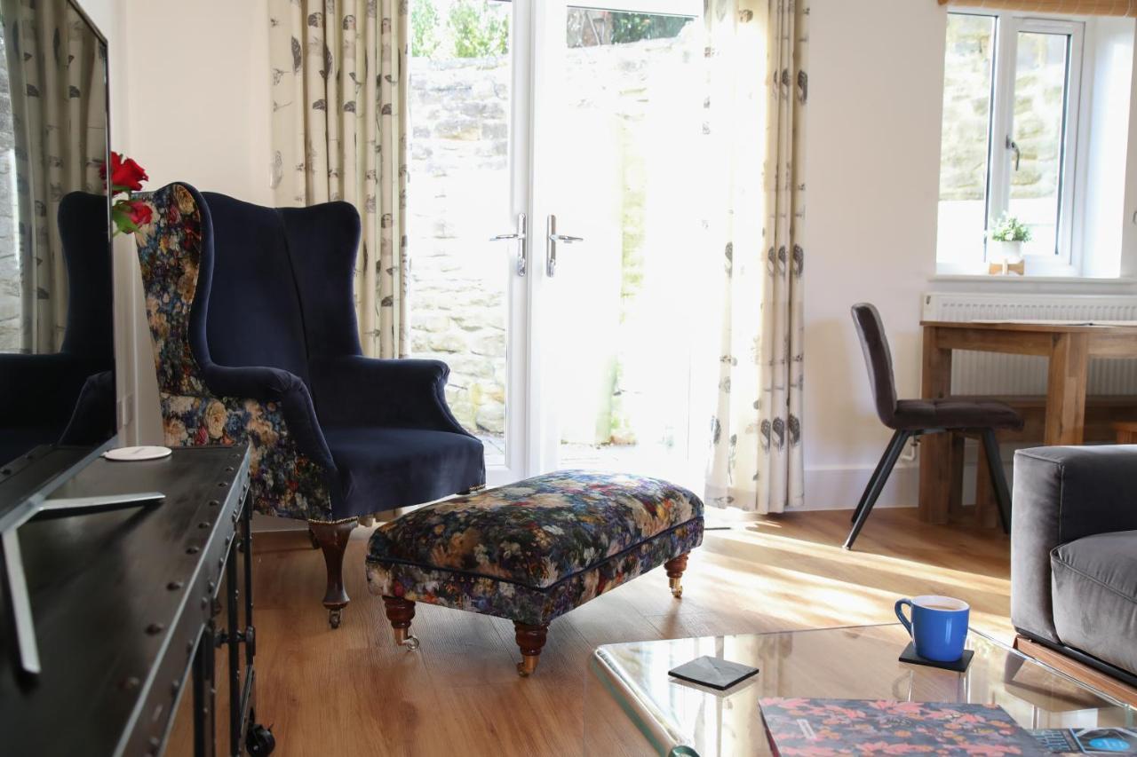 Burgess Yard 2-Bedroom Cottage, Μπαθ Εξωτερικό φωτογραφία