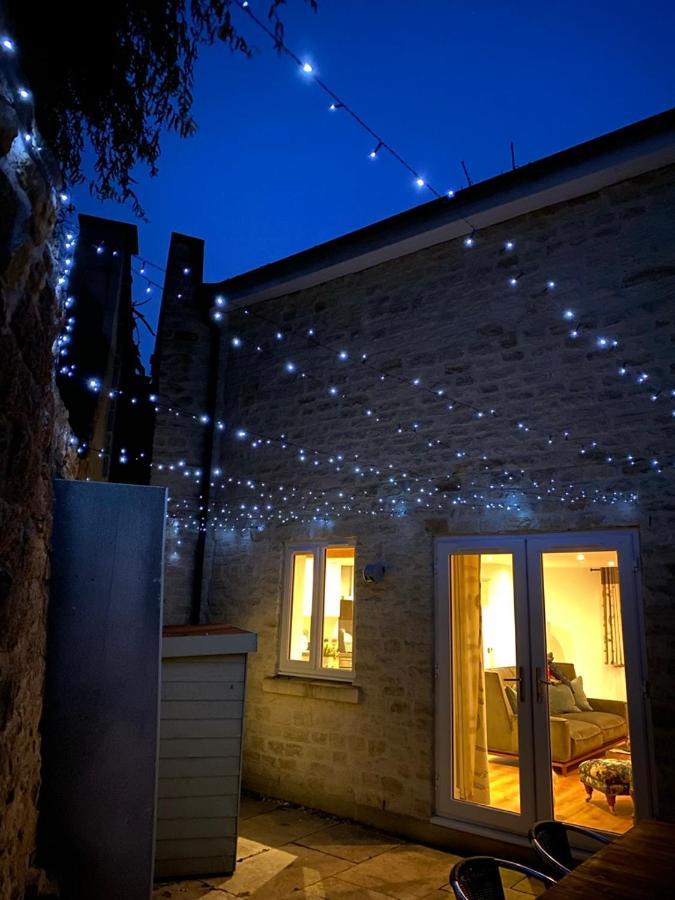 Burgess Yard 2-Bedroom Cottage, Μπαθ Εξωτερικό φωτογραφία